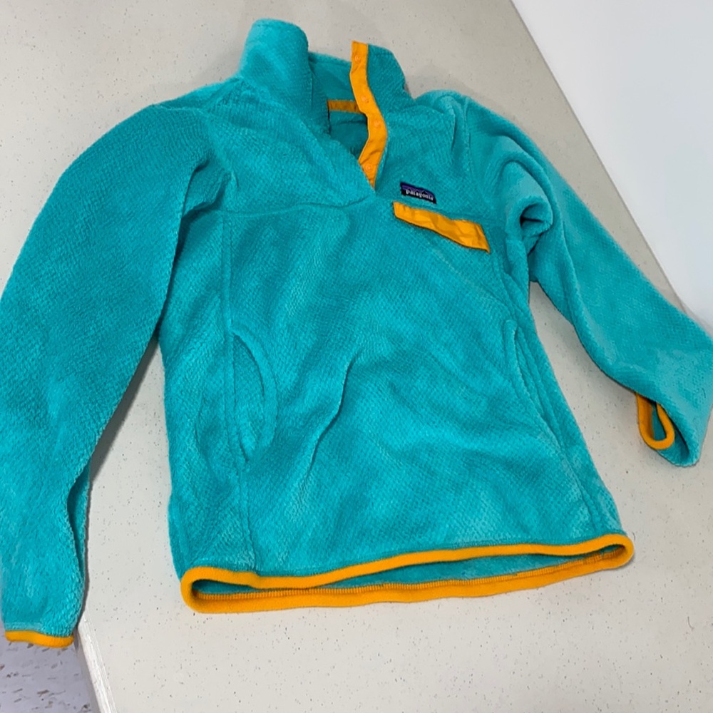 WORN ONCE Patagonia Pullover